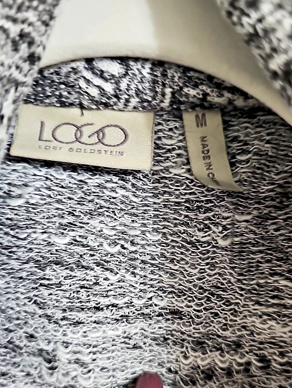 LoGo by Lori Goldstein Geometric Jacket in Gray & White Size Medium Like New - Picture 3 of 3